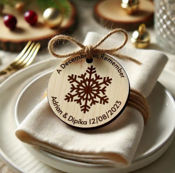 Custom wooden magnet favor with kraft packaging